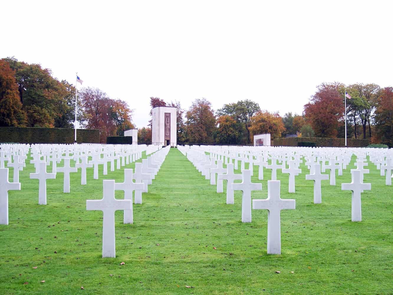 The Luxembourg Ajmerican cemetery and monument