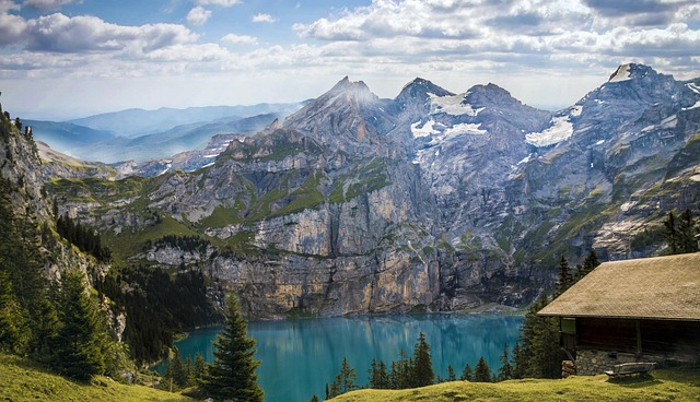 Quiet Switzerland scenery: softer hills, lakes and slower paths